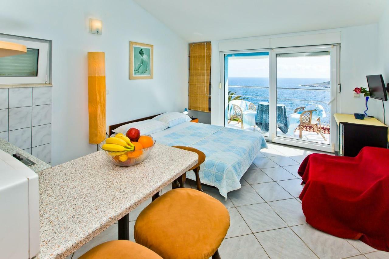 Apartments Cloud Hvar Town Exterior photo