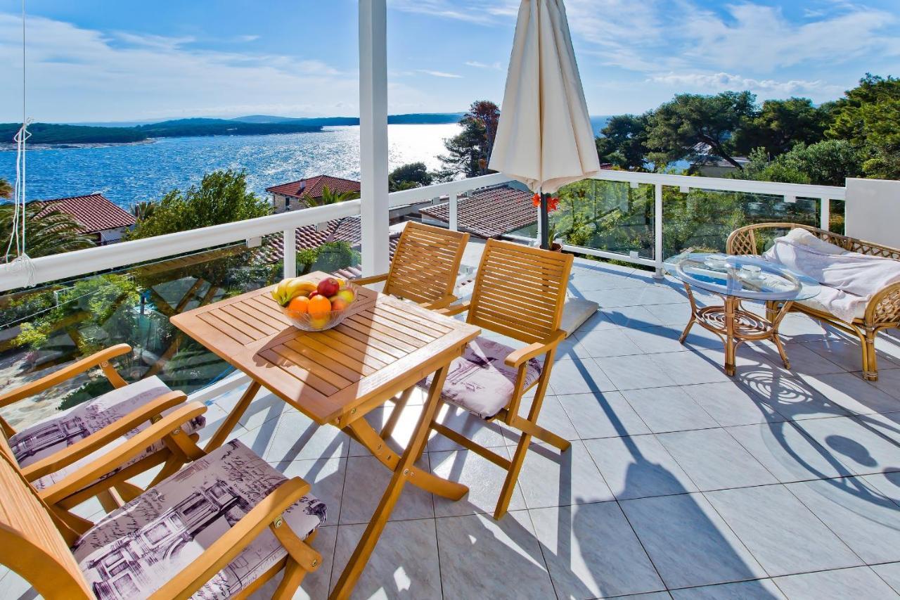Apartments Cloud Hvar Town Exterior photo