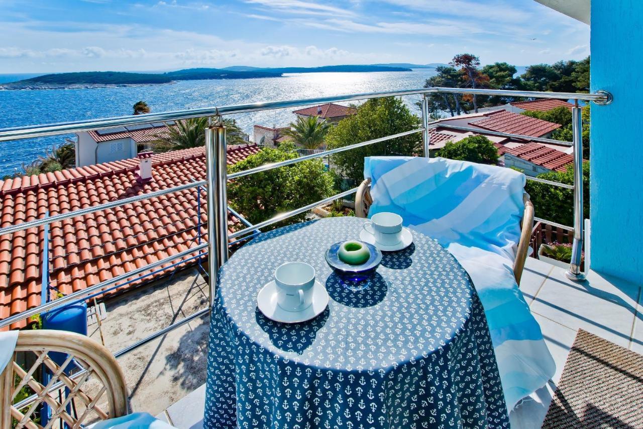 Apartments Cloud Hvar Town Exterior photo